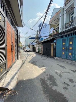 Rent a new house in the flat of the car alley - 4 X15 M 4th floor bedroom