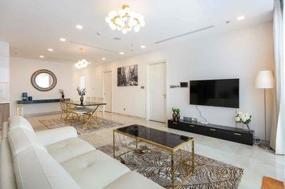 We need to rent a two-room apartment delasol District 4