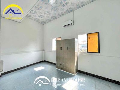 apartment mini full interior - near aeon, open, empty windows