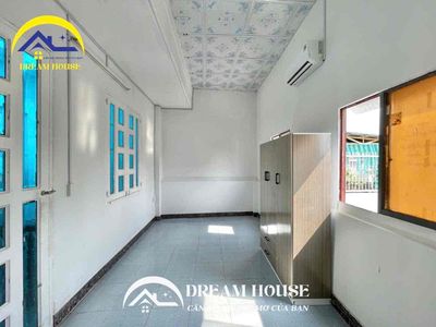 apartment mini full interior - near aeon, open, empty windows