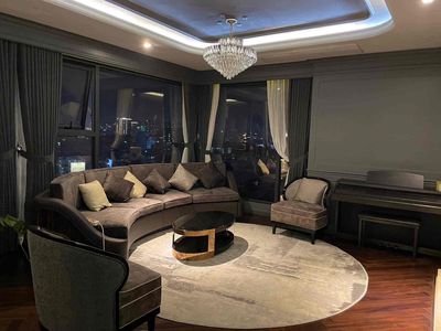 Rent a Kingdom 101 District 10 - 7-4 bedroom in Good Price
