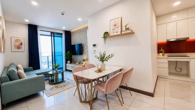 It's worth 23 million bedrooms - Full interior - empty lh Cozy Home