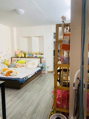 Get me room 25 meters - 4 7-16