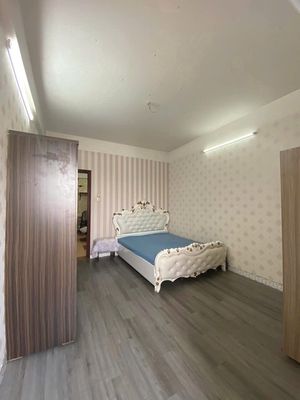 Renting apartment 1st, Bến Vân Đồn district 4, 2 bedrooms, price: 12 million a month.