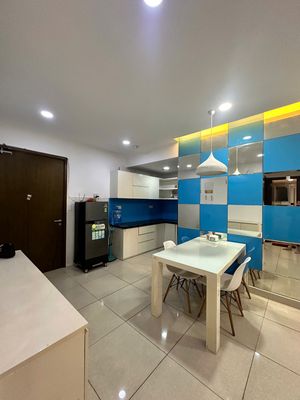 Ruby 2 bedroom 2 toilet 70 meters view good interior only 11 million a month