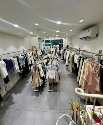 Rent 1 608 Sư Vạn Hạnh District 10-4 X17 M, 3 stories high, 99 million