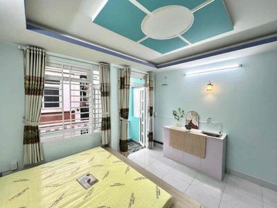 Rent a cheap motel at Bình Tân with all the open and open furniture.