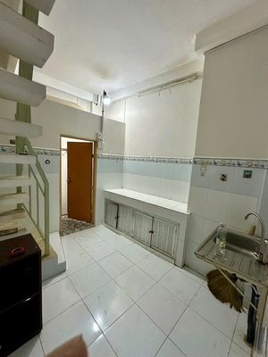Rent a one-story house, two bedrooms, 37th A.J.Z.0 in the town.