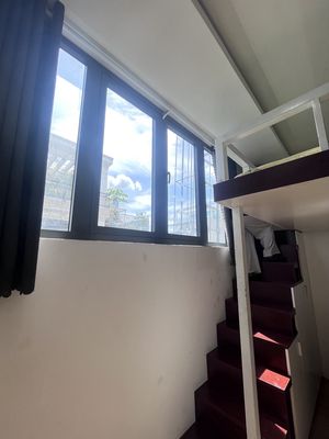 Rent the full comfort room - elevator.