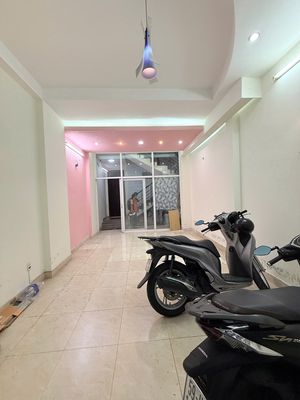 Rent the Trần Thị Ngôi ground room near the University of Technology District 8