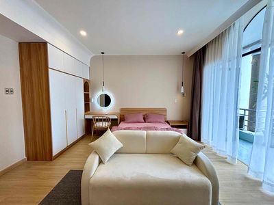 Rent an apartment. One balcony bedroom 55m2 near University of huflit, encyclopedia.