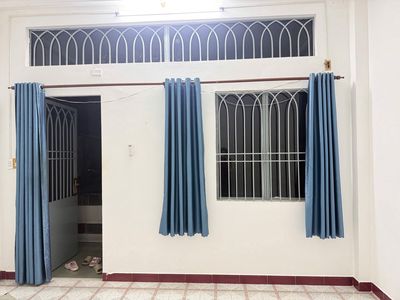 Rent room.