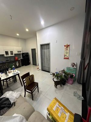 Renting two third-story bedrooms, 6 Tăng Nhơn Phú B Street, 9-60m-2-12.5 million.