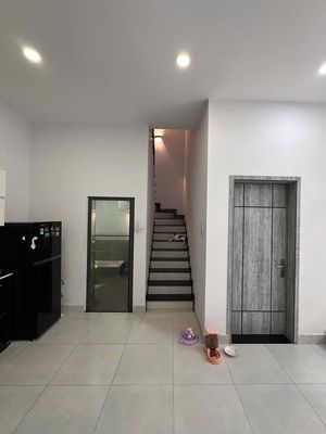 Renting two third-story bedrooms, 6 Tăng Nhơn Phú B Street, 9-60m-2-12.5 million.