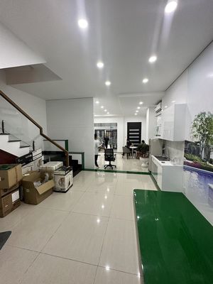 Rent a place on a Số 6 Z756 River City 12 district 10 250 meters 70 million