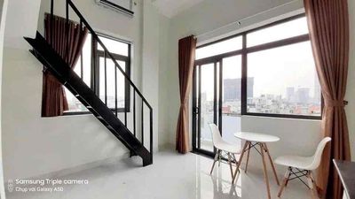 The apartment has a high balcony 35 M2 near the cửare of the 7th.