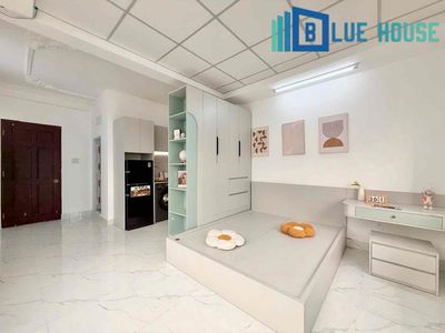Service apartment, cool big windows, comfortable