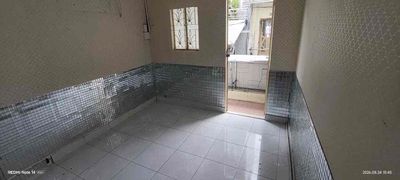 Rent the original house. It's a matter of three, 34 meters.