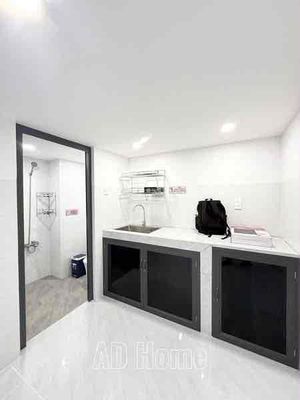 The newly built boarding range is Tô Hiệu peace - a university degree of donor writing 3.6 million.