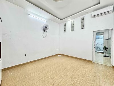 Rent a full kitchen bedroom on Lê Văn Thọ-Gò Vấp.
