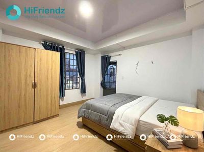Rent a new balcony studio, build a full interior at Phạm Văn Hai.