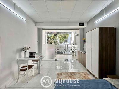balcony apartment + private aisle - full interior right cv the cv letter