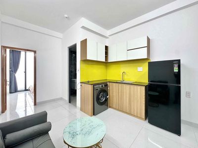 apartment one with a super-duper Xô Viết Nghệ Tĩnh balcony, bt
