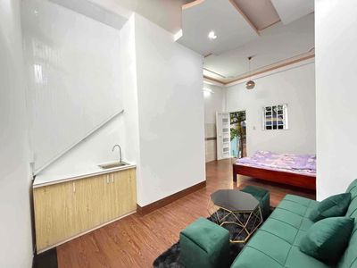 Ground floor apartment, quiet, District 6.