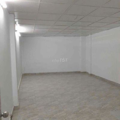 18 million_4 x40 m guard_mmt Thoại Ngọc Hầu as cheap as_font Tân Phú renter