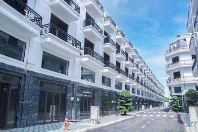 Rent the New House 100% area 250 meters 1 .1 .1 .3rd floor bedroom 5 floor floor floor floor