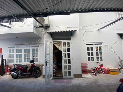 Nice house at Bình Thạnh.