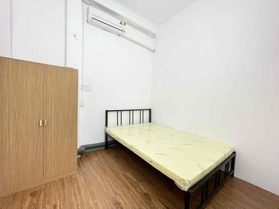 Rent apartment 50 meters 2 bedroom 1 toilet in Phú Nhuận, broad balcony, full interior