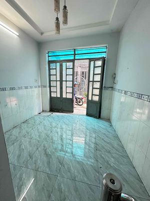 Rent a house. Hẻm Thới an10. Area: 3 X6 M 1 bedroom 1 private water toilet