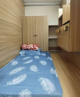 sleepboxes is full of private furniture. Long live the monk, 10