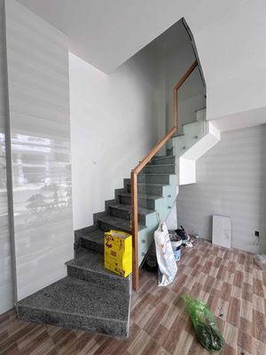 Rent a Chu Văn An Bình Thạnh nice 3 floors at 25 million a month