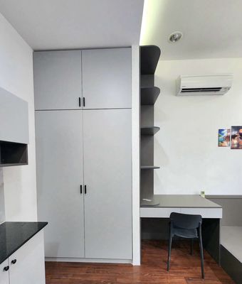 Rent Room Full Seven.