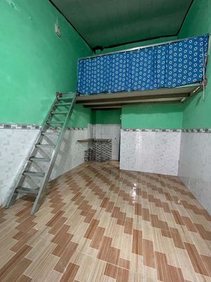 Rent a cheap ground floor motel with a guard at Phú Thọ Hòa.