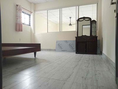 Rent a Bình Hưng residence. Next to the 8th district terminal.