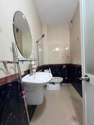 Rent 5 x 14 meters, 2 floors, City City City, 6 meters, tch, District 12