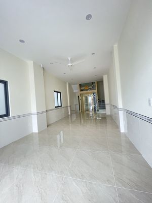 Rent a số 9 Linh Tây 270 m2 xd - 5 elevator floors