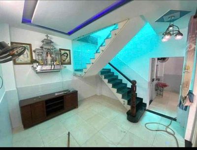 Two floors down the 6th Street. 9 Linh Trung Queen's Killer 2