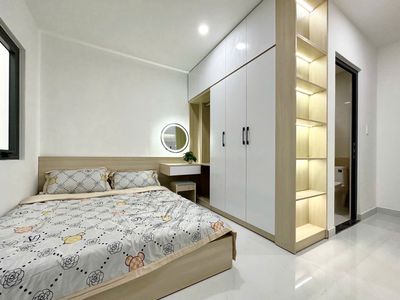 Hòa Hảo service apartment-- 10th-grade-full interior-- with elevators.