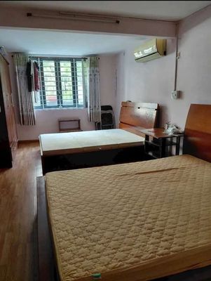 Rent the tây Thạnh Lower House floor. 110 M2 uses three bedrooms.