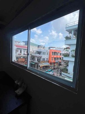 Rent house 3 level Bình Phú front level Zq0 district 6 area used: 180 m2