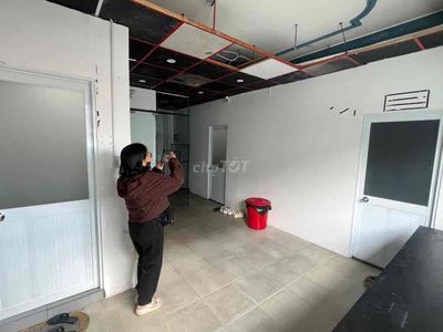 Rent house 3 level Bình Phú front level Zq0 district 6 area used: 180 m2
