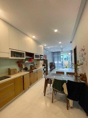 Rent the entire high-end interior, 4.3 x 14 meters, 2 bedroom plus 2 toilets, 15 million