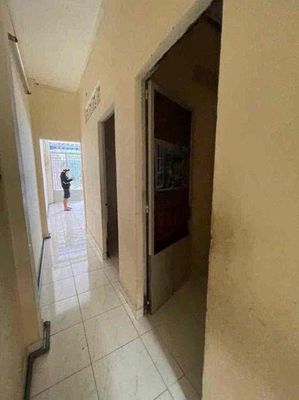 Home 4 x17 meters, Carway, cmt8, 1894 5, Tân Bình near Ha's Fields Market