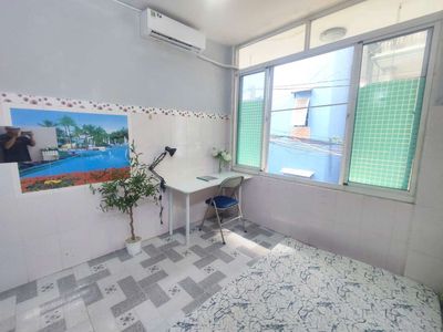 A private washing machine bedroom into the county of 10 is nearly ten thousand almonds.