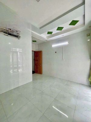 The Mhysa! 280 meters2. Three bedrooms, four toilets. Car alley. Gò Vấp