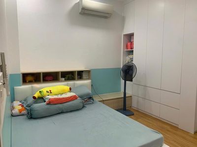 Rent the original Nguyễn Tất Thành district 4-4 bedroom 4 toilets near District 1 -20 million